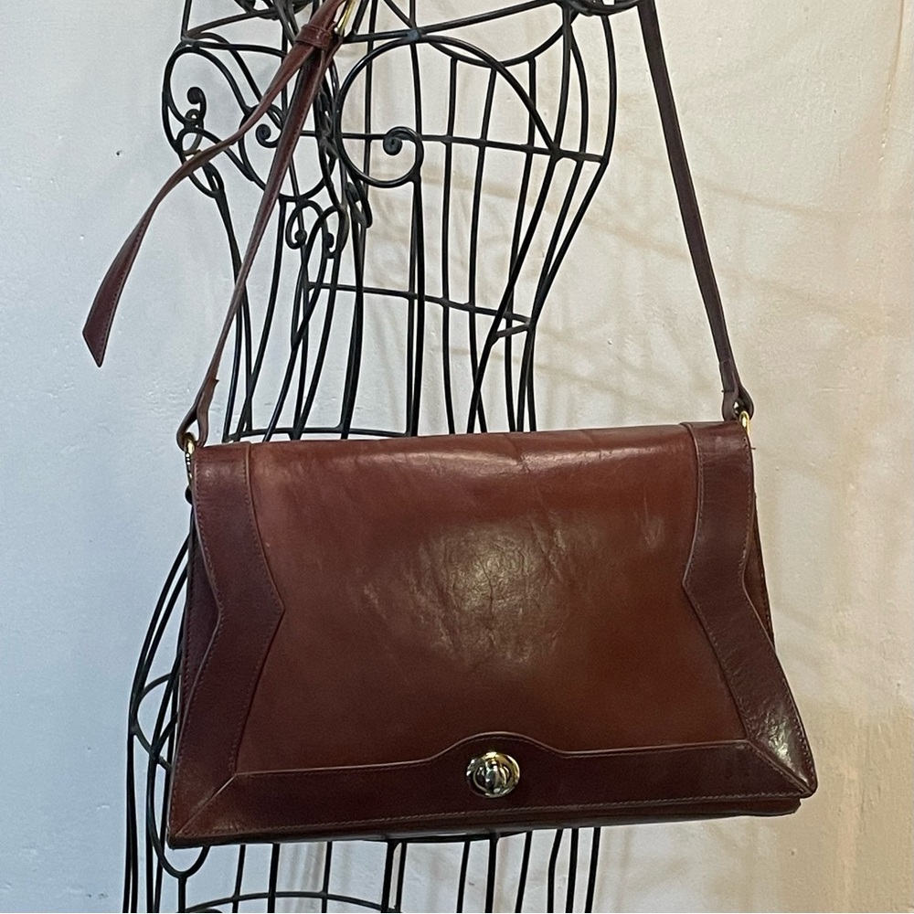 Hobo Saddle Leather Flap Over Clasp Shoulder/Crossbody Bag #H-25